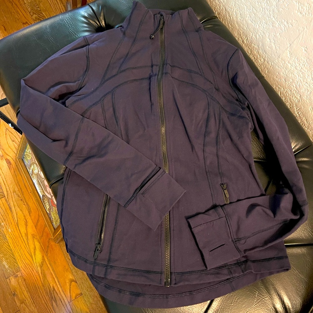 Lululemon Define Jacket
Luon